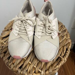 Puma Ignite Women's Running Shoes